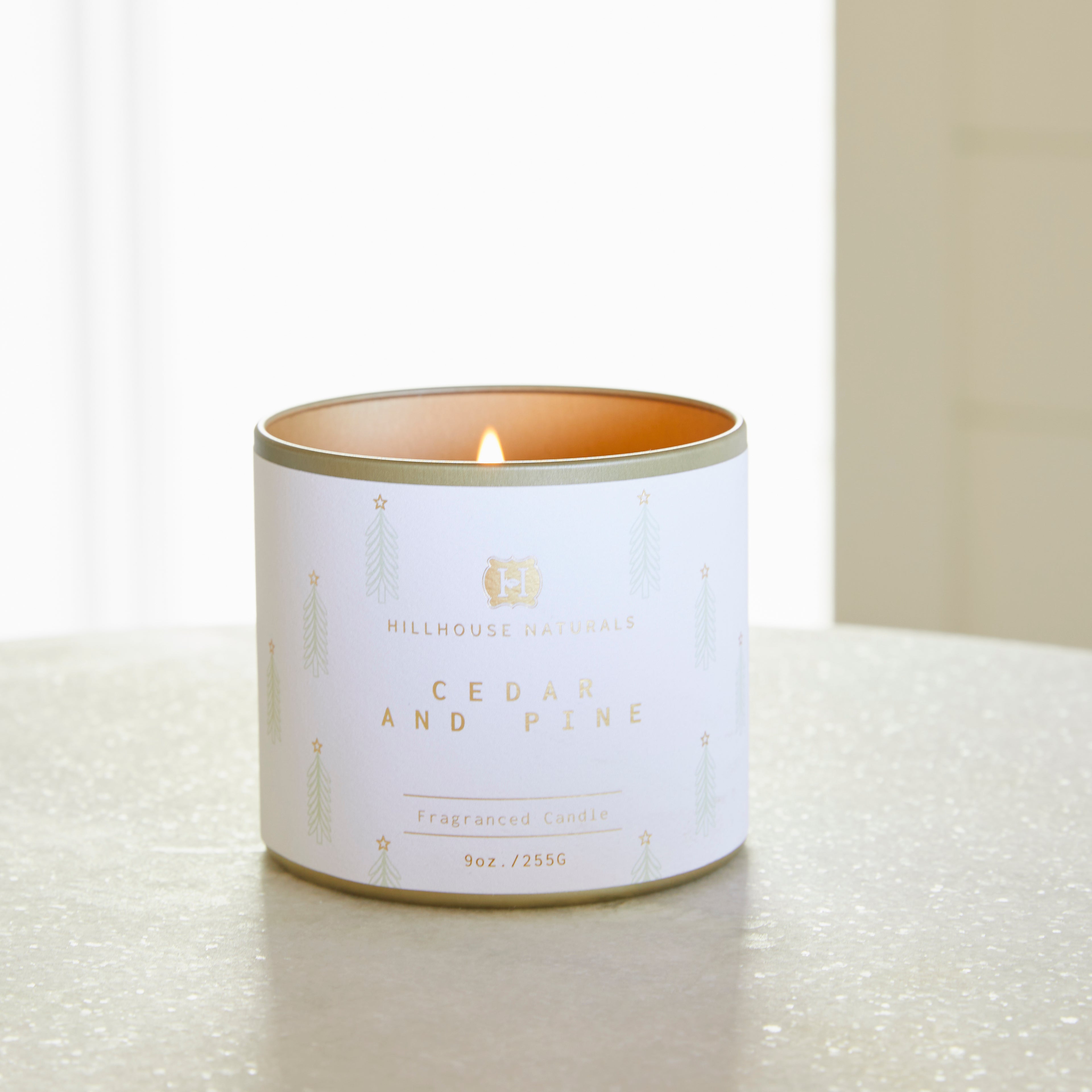 Cedar & Pine candle in tin 9oz.