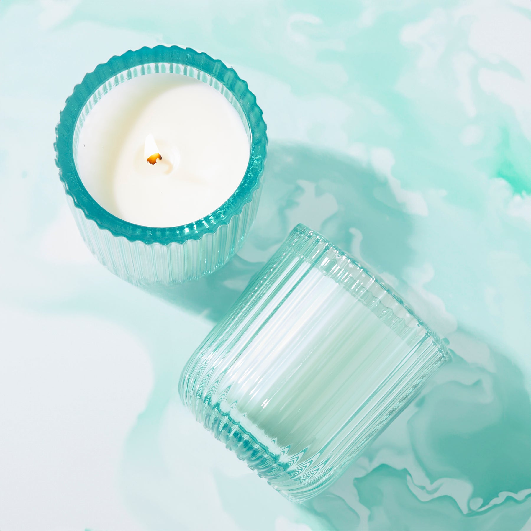 Sea Grass 1 wick candle in colored glass 8oz.