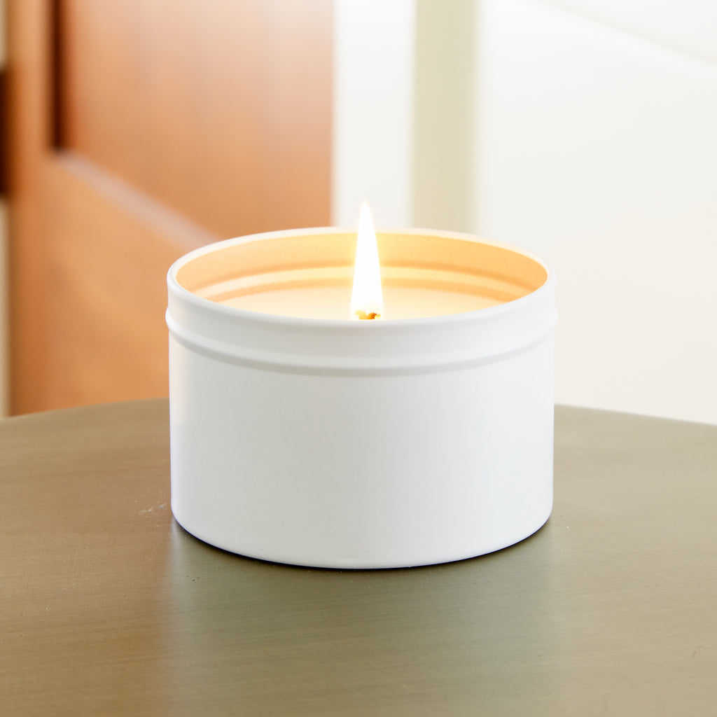 Olive candle in white tin 5oz.